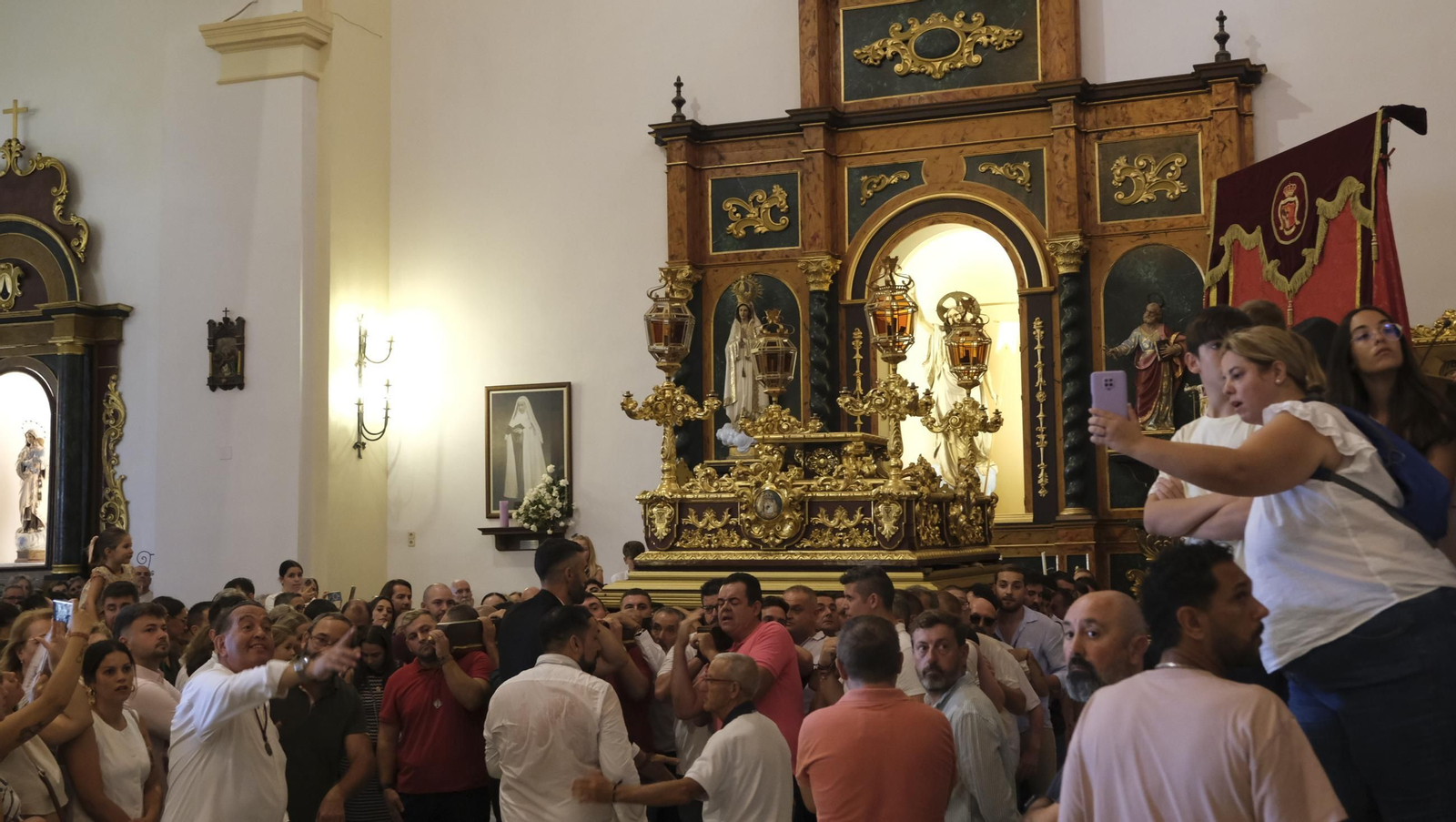 Las imágenes del Cristo de la Luz, en Dalías