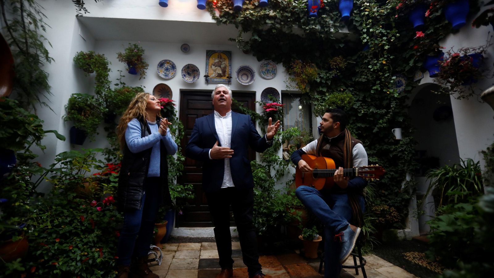 Actuación de Aires navideños, en Pastora, 2.