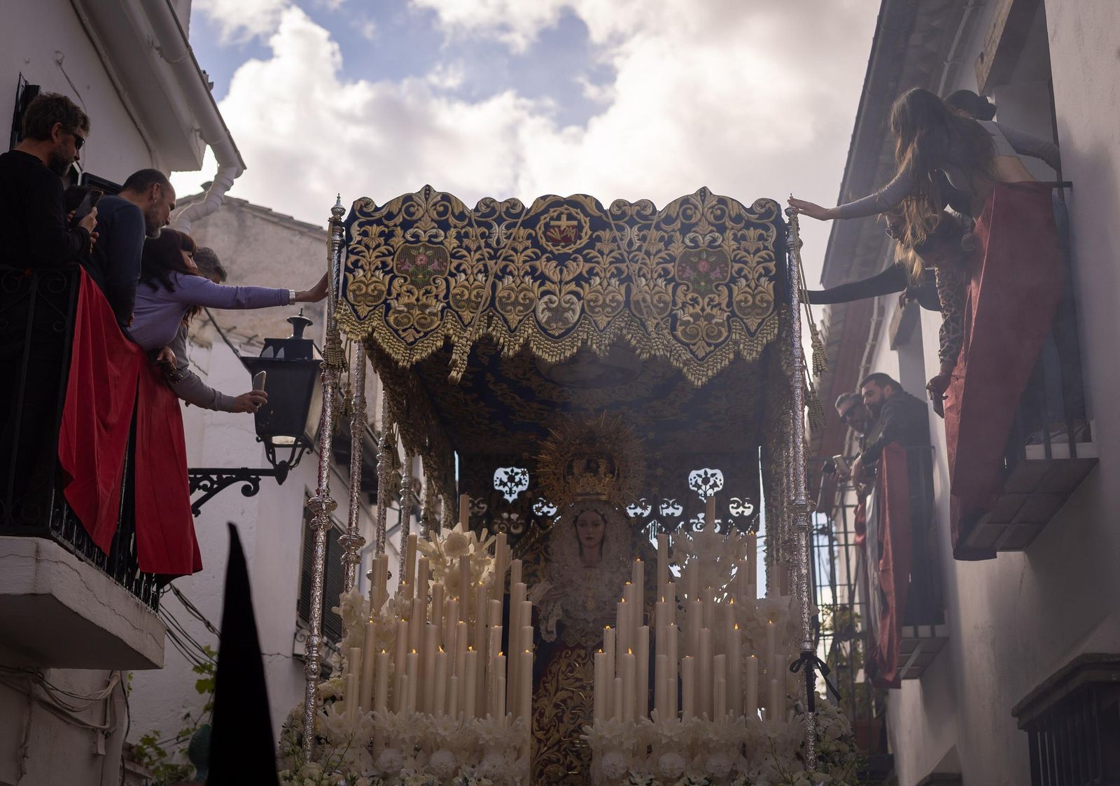 Las fotos mejores fotos de la procesión de la Estrella en el Jueves Santo de Granada