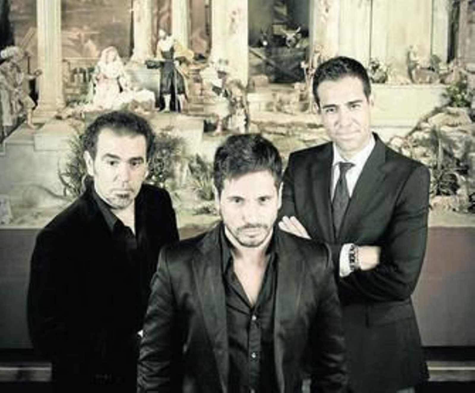 David DeMaría, flanqueado por David Lagos e Ismael Jordi.