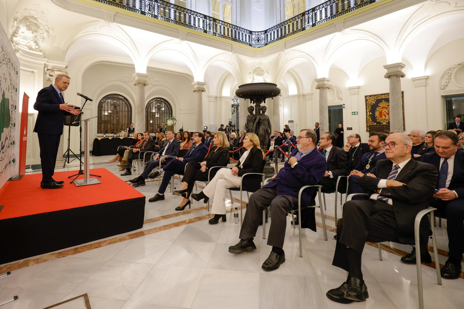 I Premio a la Trayectoria ejemplar en defensa de Andalucía a Fátima Báñez y a Jaime Montaner Roselló