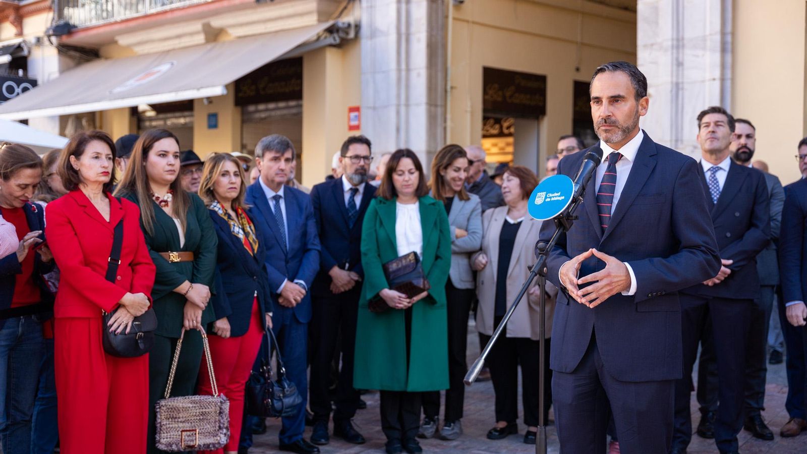 El secretario general del PSOE de Málaga durante la celebración de la Constitución.