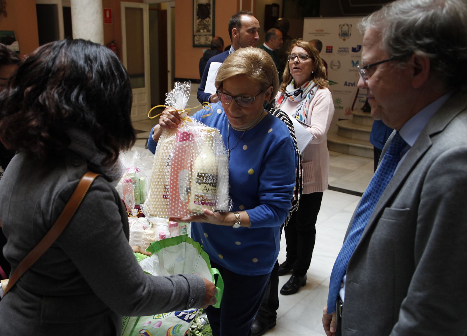 Reparto de 800 productos a familias