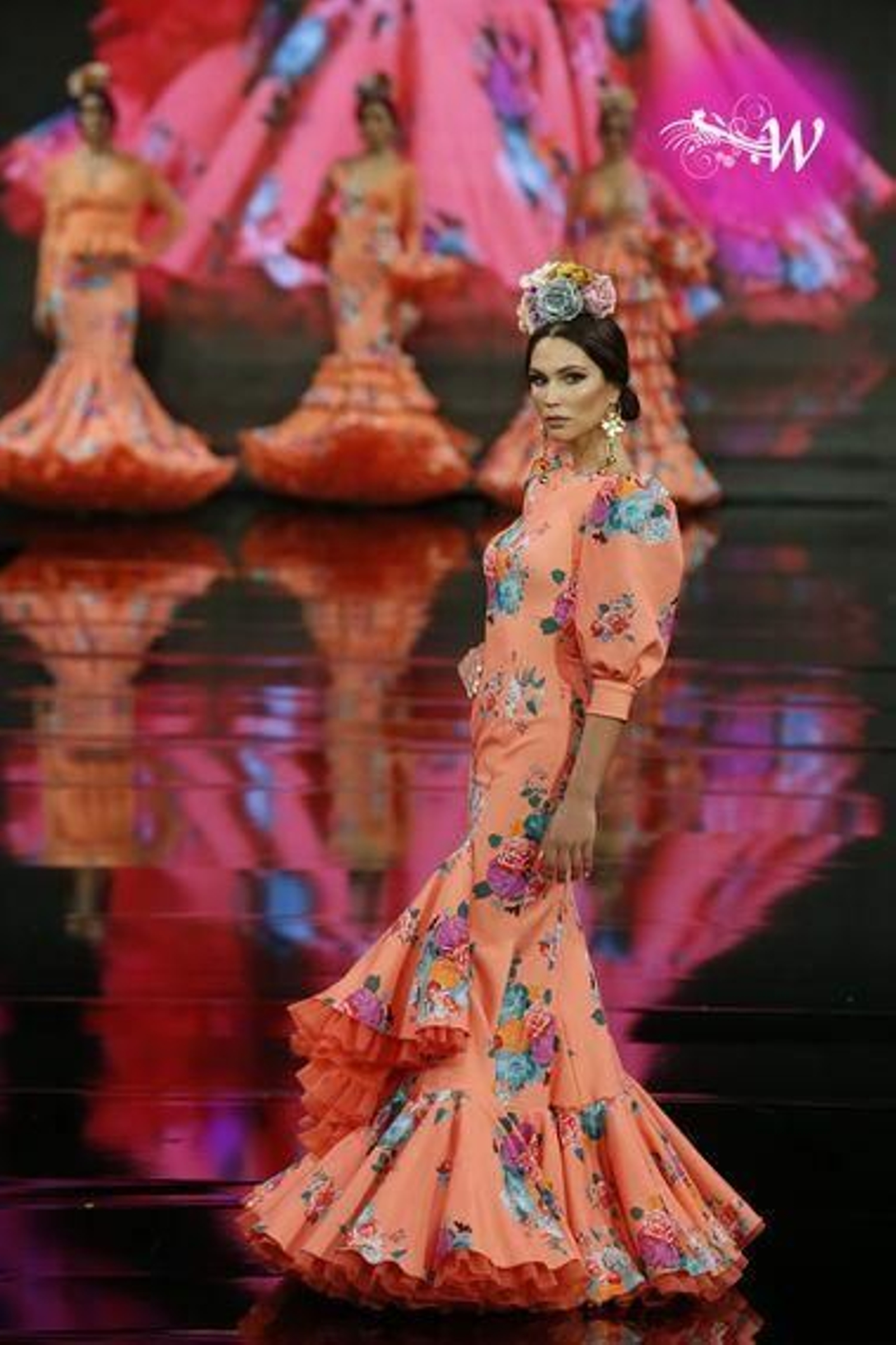 Carmen Raimundo presenta su colección de flamenca en SIMOF 2020, todas las fotos