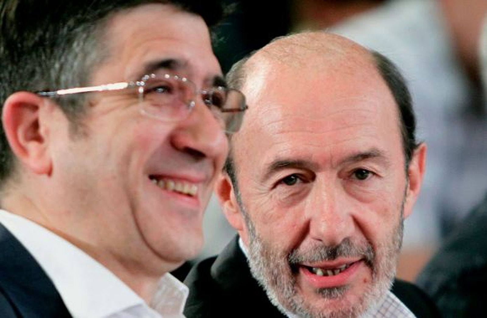 Patxi López anuncia que los socialistas vascos no pactarán con Bildu