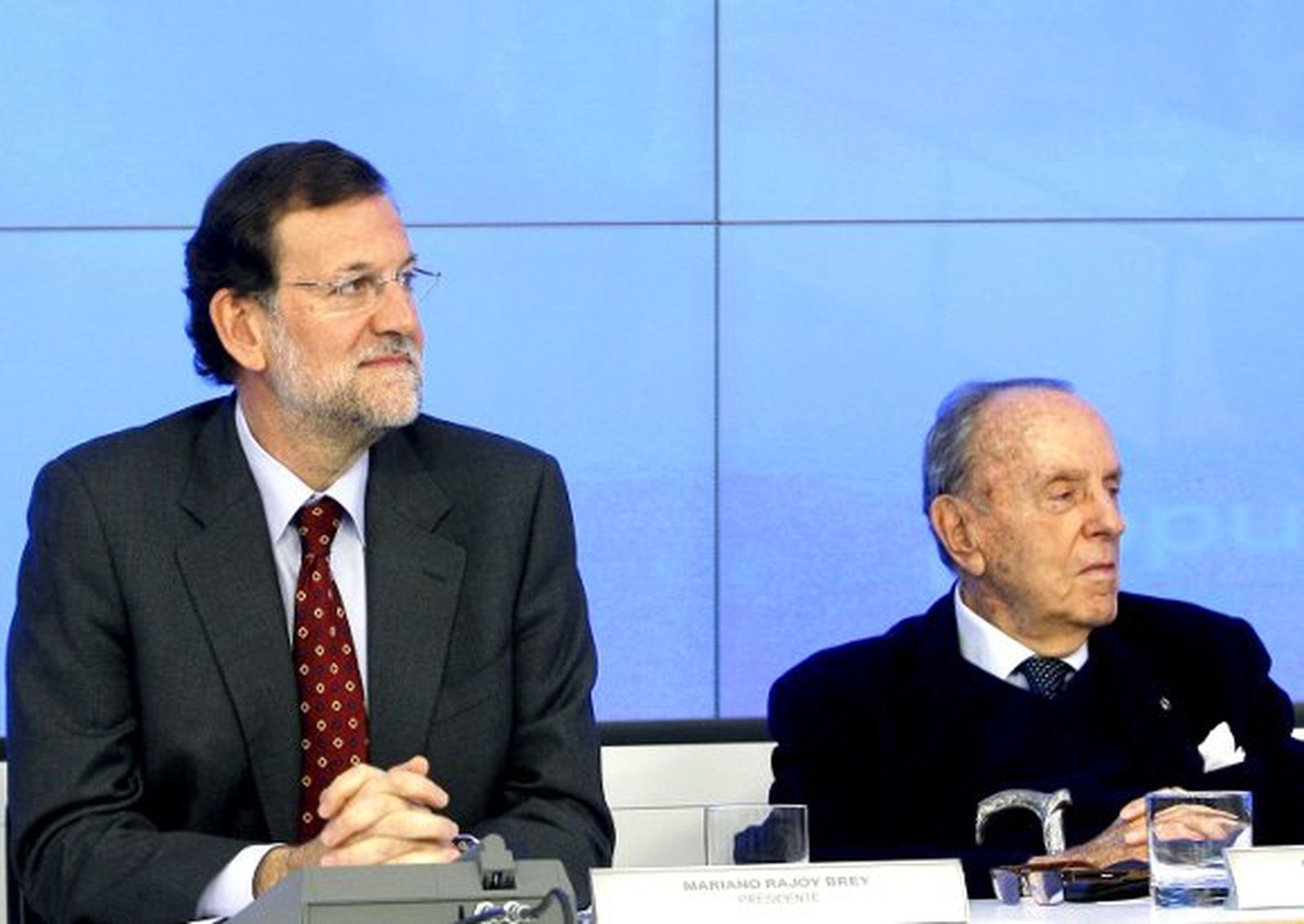 Rajoy rectifica sus palabras de apoyo a Camps