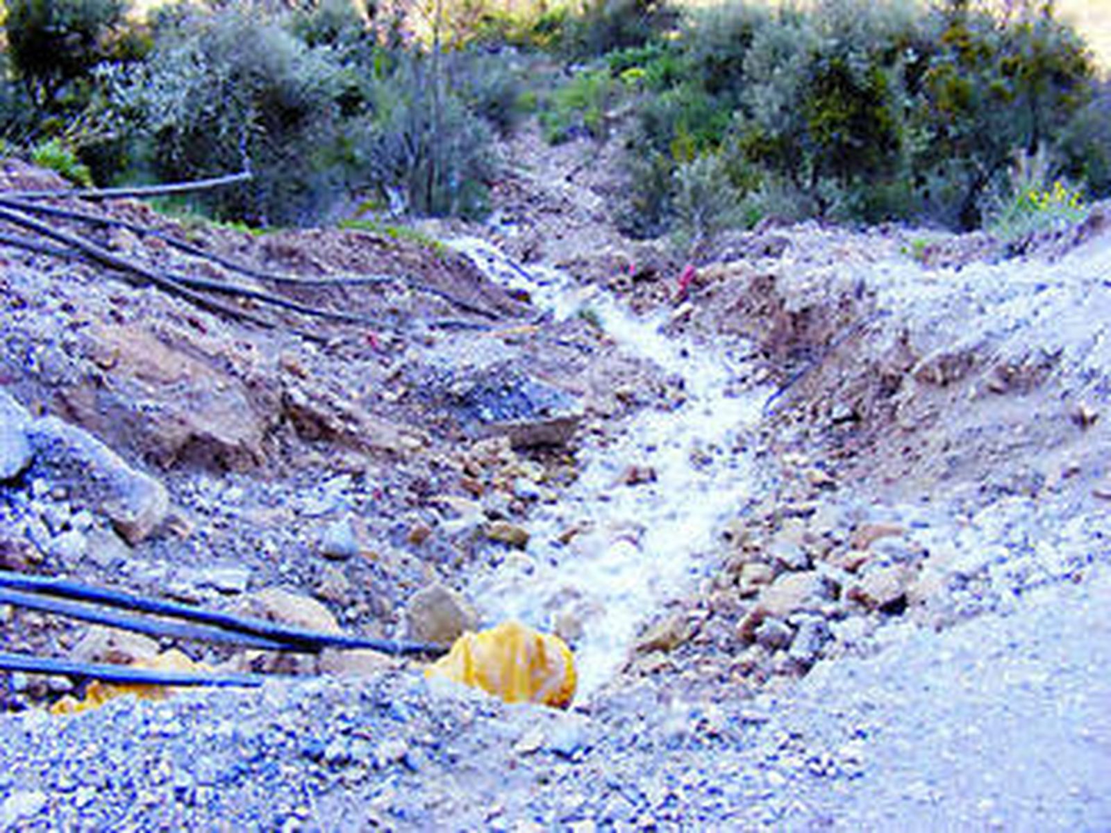 Imagen del agua filtrada del colector.