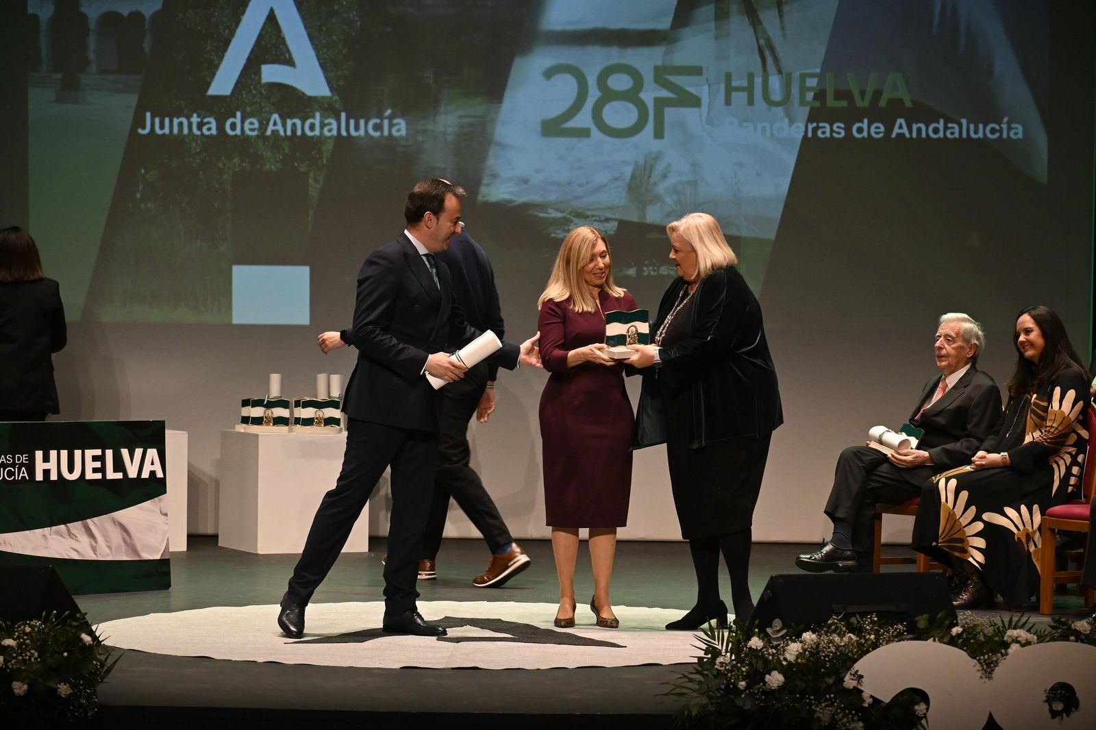 Premios de las Banderas de Andalucía en Huelva, en imágenes