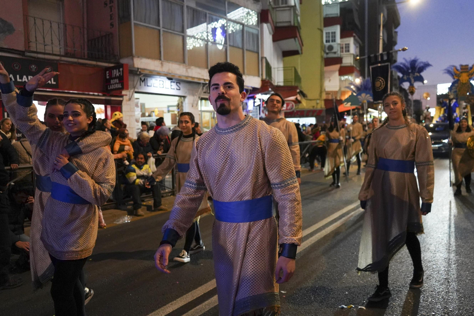 La cabalgata de los Reyes Magos de Granada, en imágenes