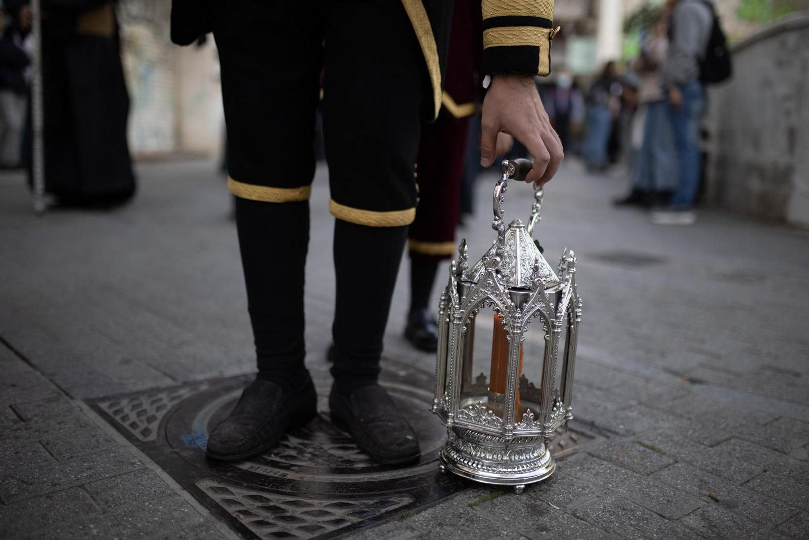 Imágenes del Jueves Santo: Hermandad de la Misericordia