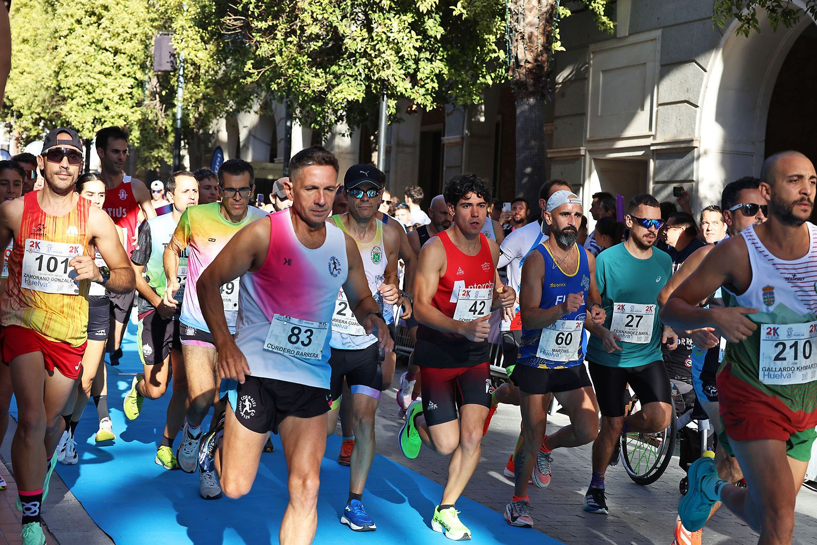 Las mejores imágenes de la carrera 21K Ciudad de Huelva