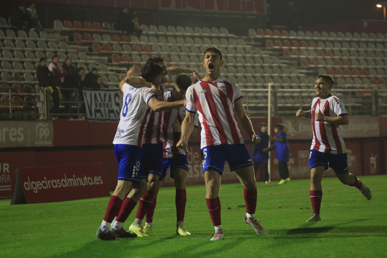 Las mejores fotos del Algeciras - Sevilla Atlético de Primera Federación