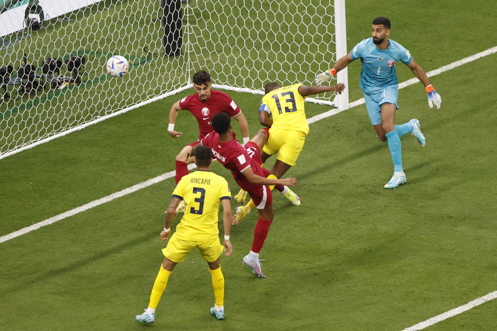 Las imágenes del Qatar - Ecuador, partido inaugural del Mundial 2022