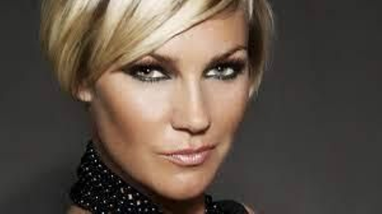 Kate Ryan, artista internacional, actuará el 1 de mayo de 2022 en el Solazo Fest.