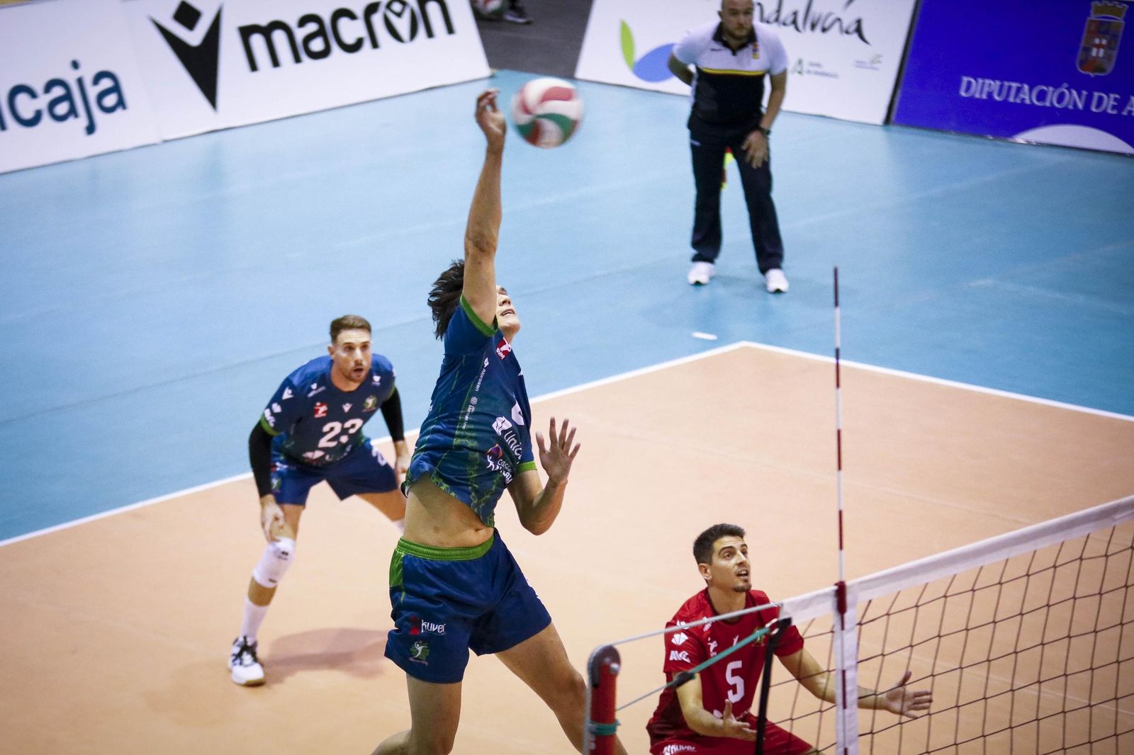 Unicaja Costa de Almería-Arenal Emeve de la Superliga, en imágenes