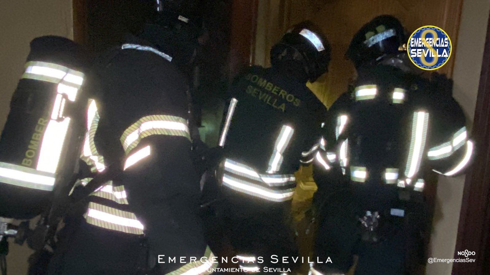 Los Bomberos de Sevilla en una intervención, en una imagen de archivo.