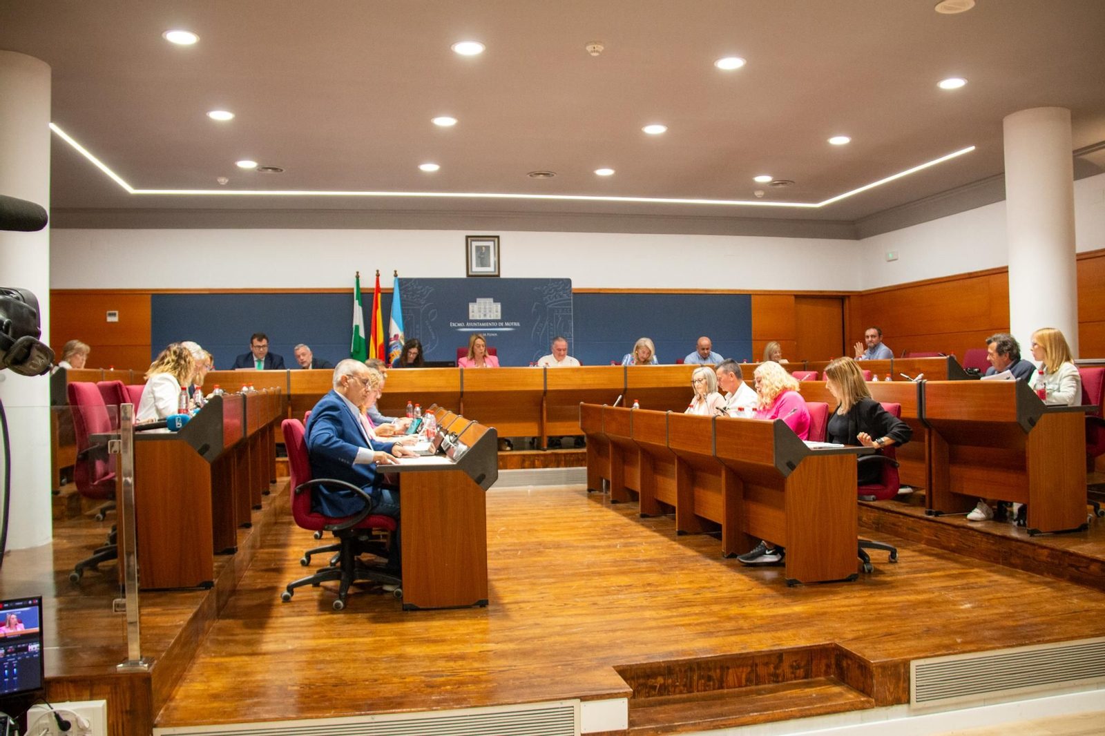 Motril no quita por el momento la medalla de oro de la Ciudad de Luis Rubiales e inicia expediente para analizar la situación