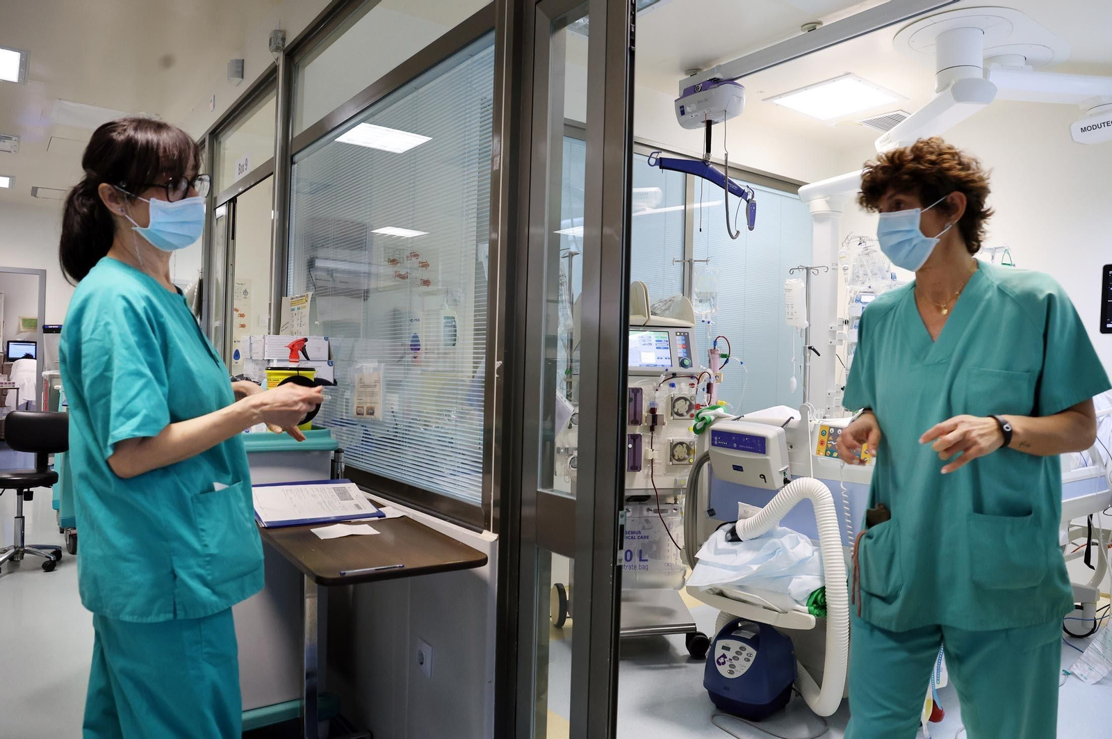 Imágenes de la UCI del Hospital Infanta Elena en Huelva