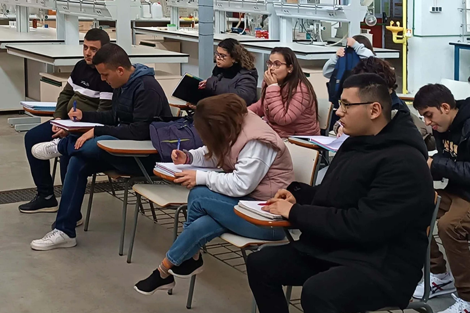 Alumnos del programa de cualificación para el empleo destinado a personas con discapacidad de la UAL.