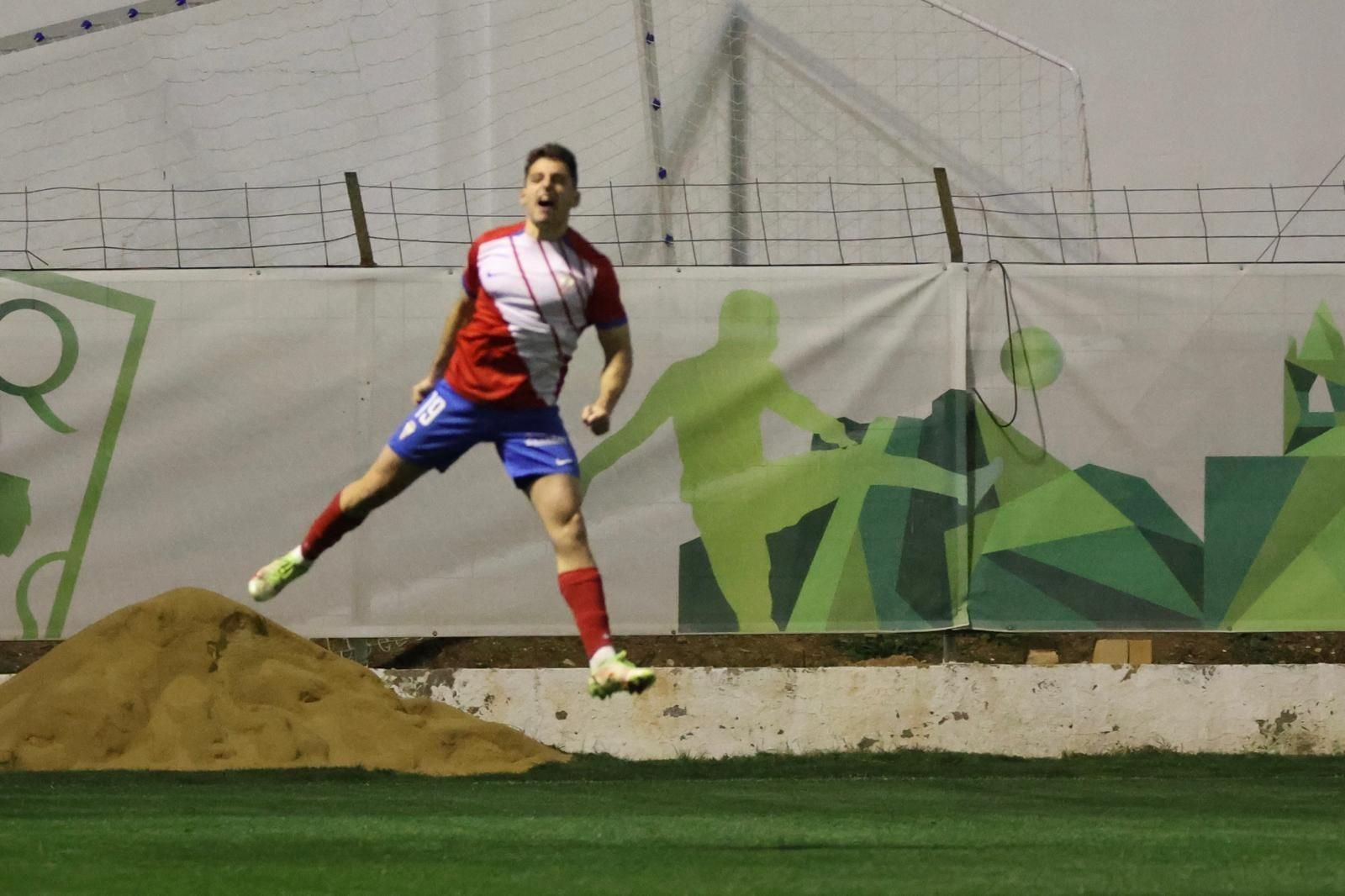 Las fotos del Antequera - Algeciras de Primera Federación