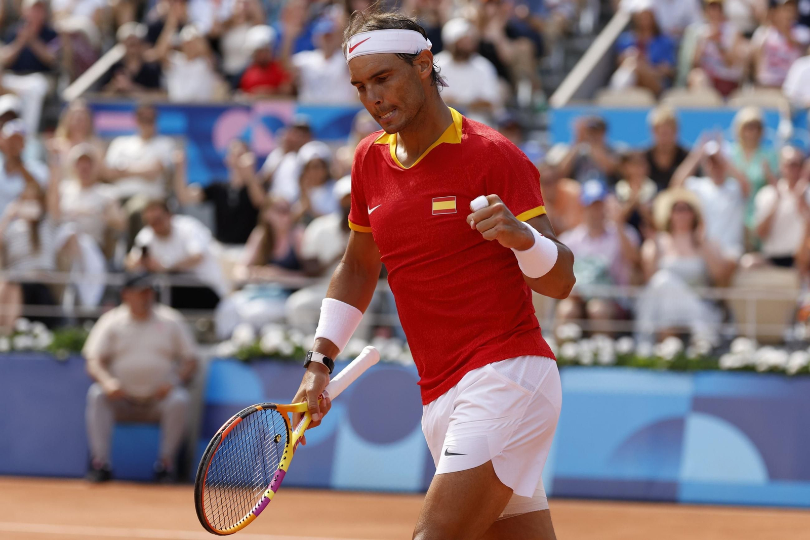 Rafa Nadal celebra un punto durante el partido.