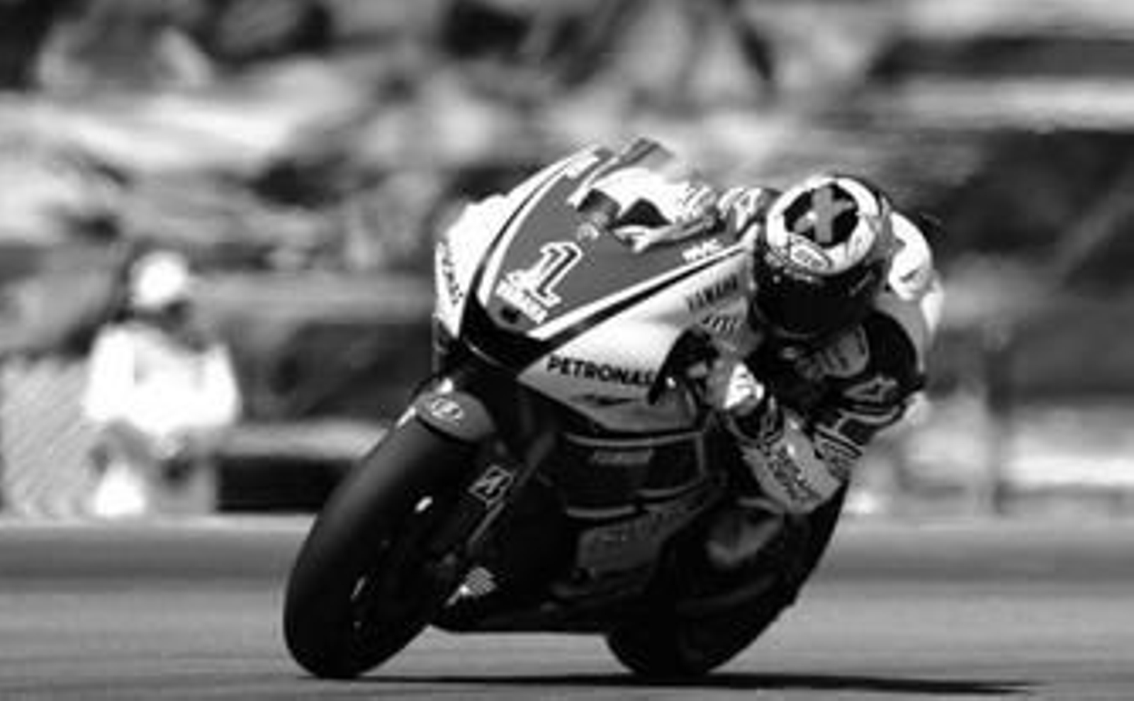 Jorge Lorenzo pilota su Yamaha durante la calificación.