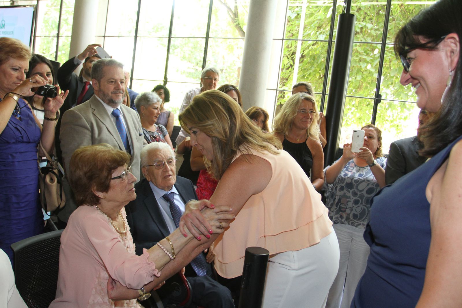 María Antonia Peña toma posesión como rectora de la Universidad de Huelva