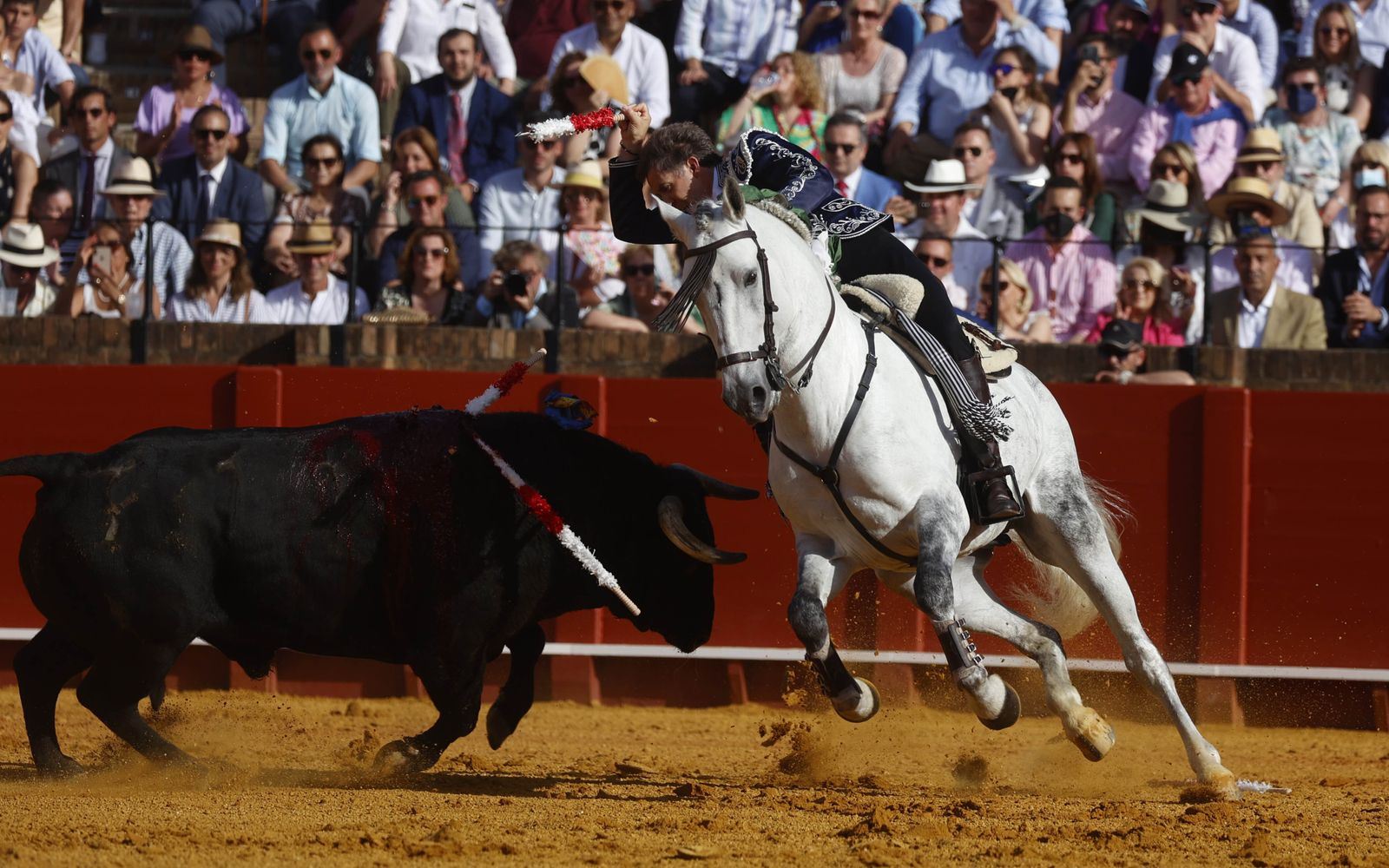 La corrida de rejones en imágenes