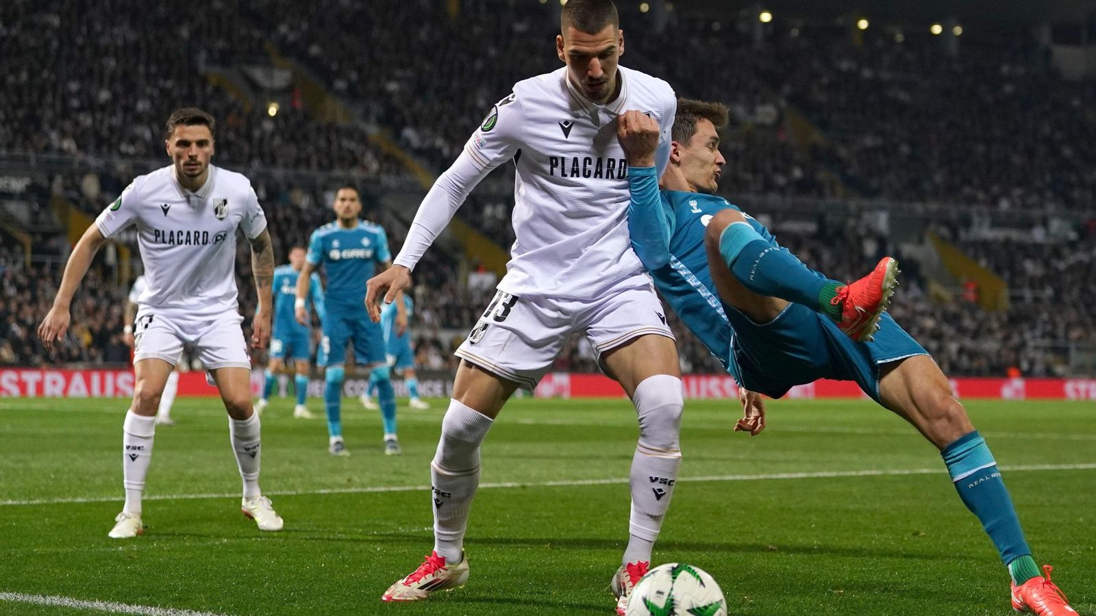 Las mejores fotos del Vitoria Guimaraes-Betis