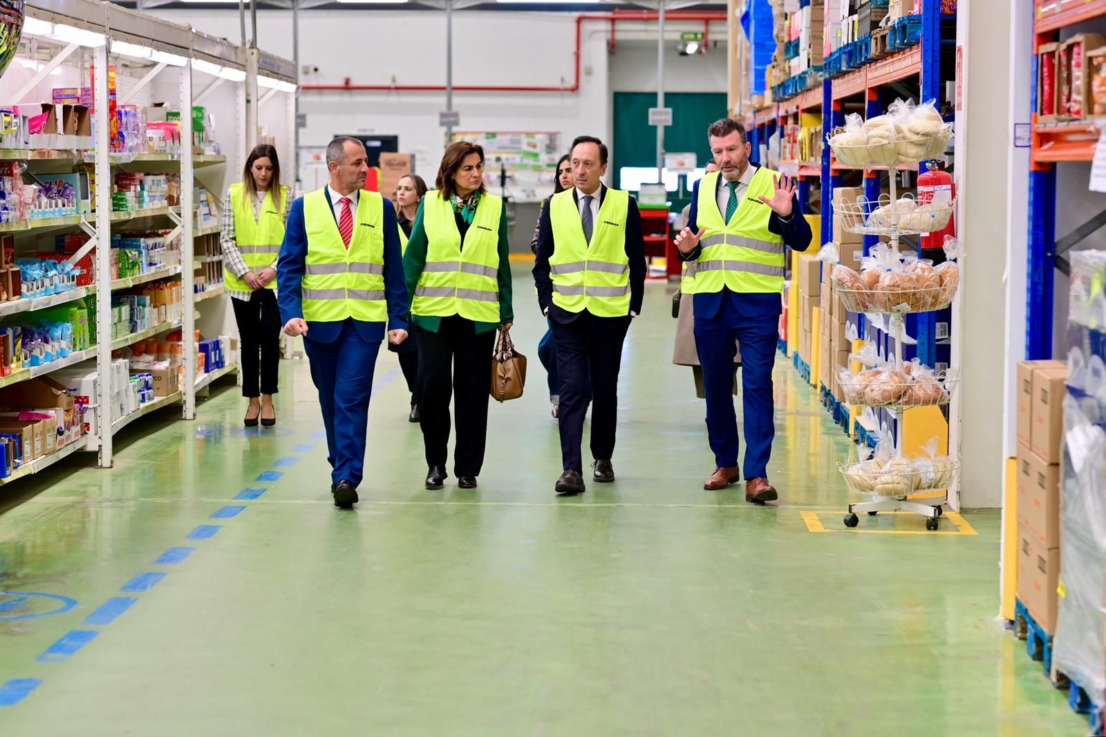Imagen de la visita a Covirán del Embajador de Portugal en España por la celebración de los 15 años de la compañía en el país vecino