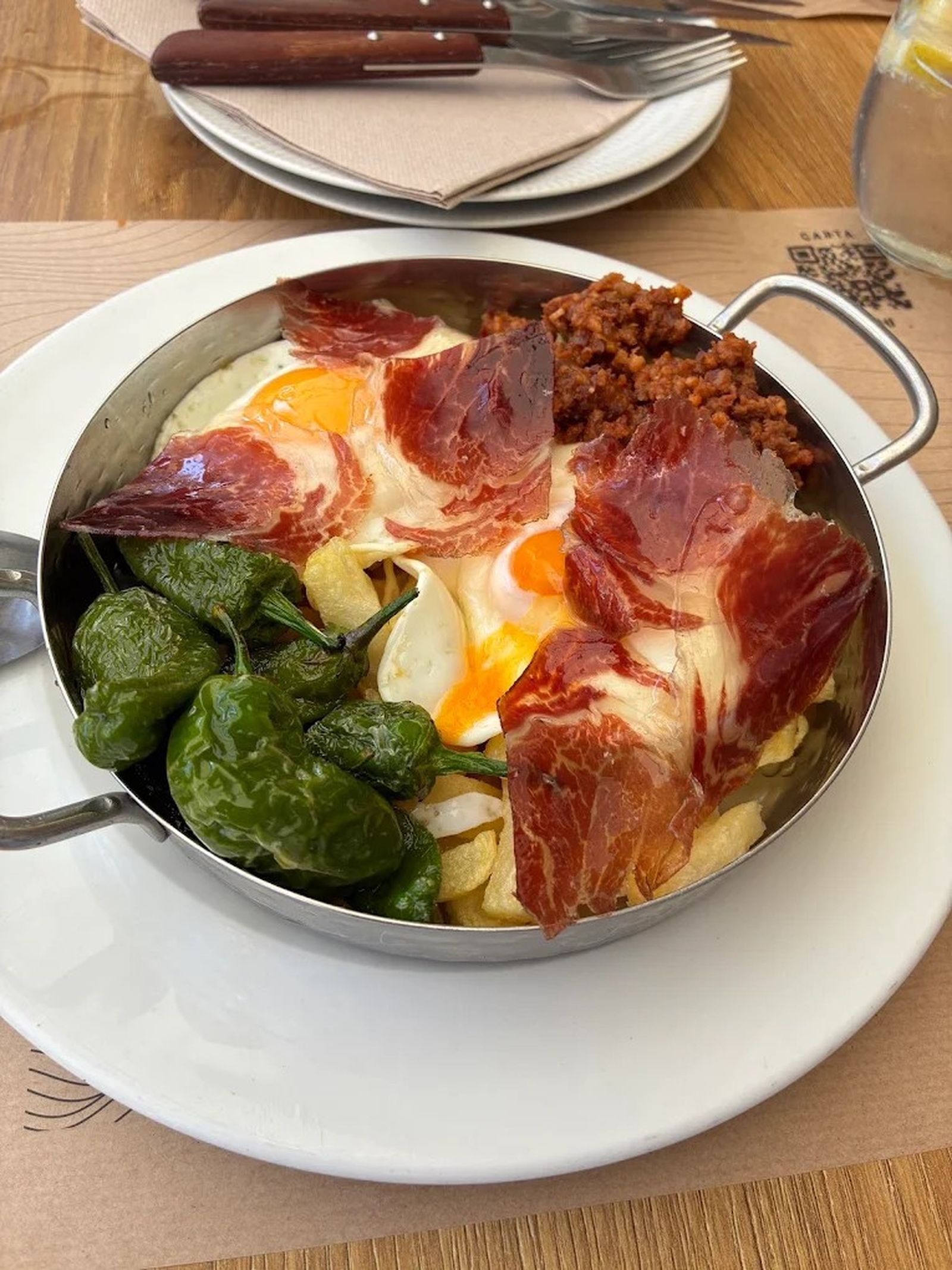 Fofón de Mariana, en Luz Shopping, uno de los diez mejores restaurantes de Jerez, según TripAdvisor.