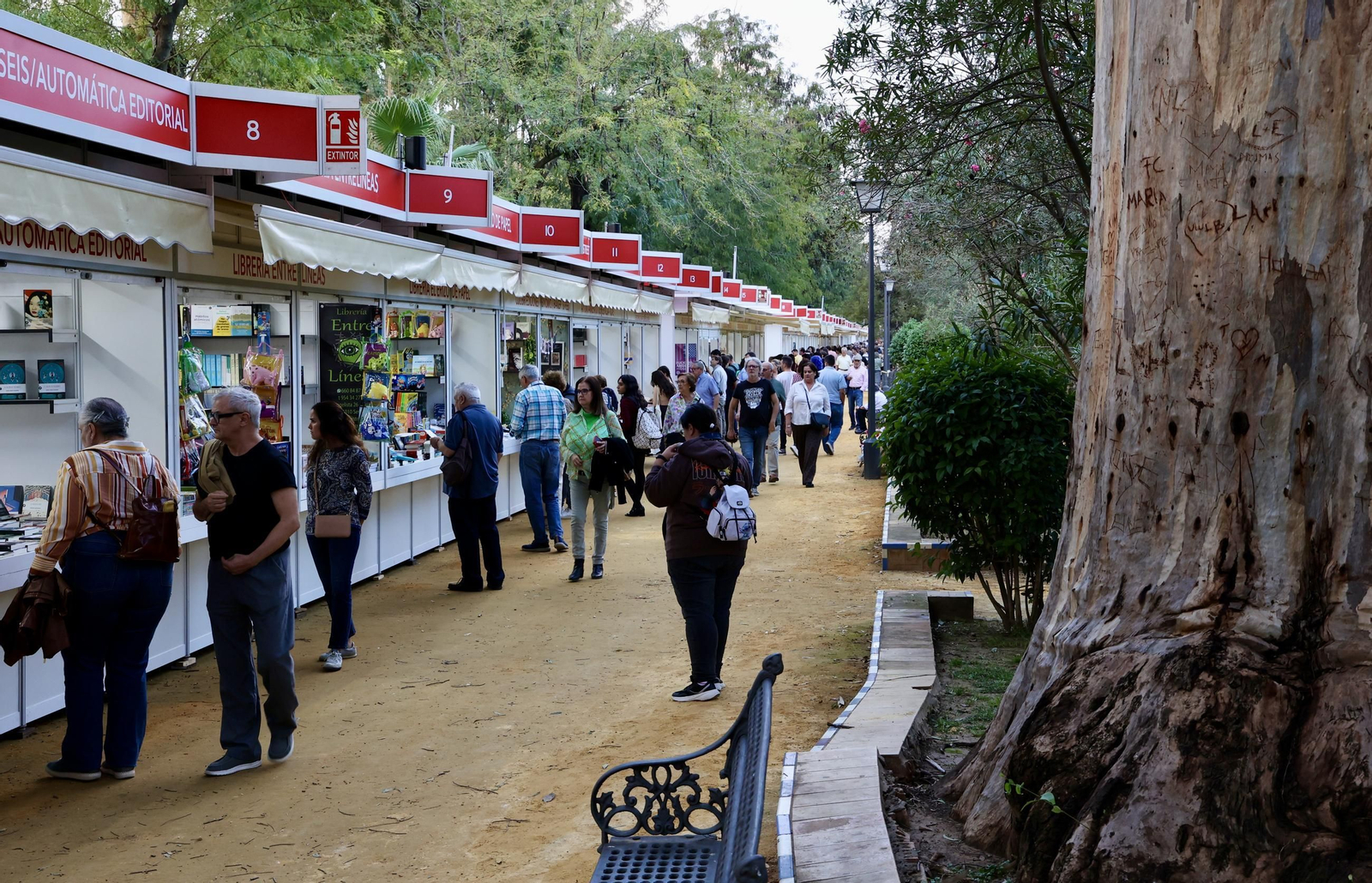 Feria del Libro en los Járdines de Murillo