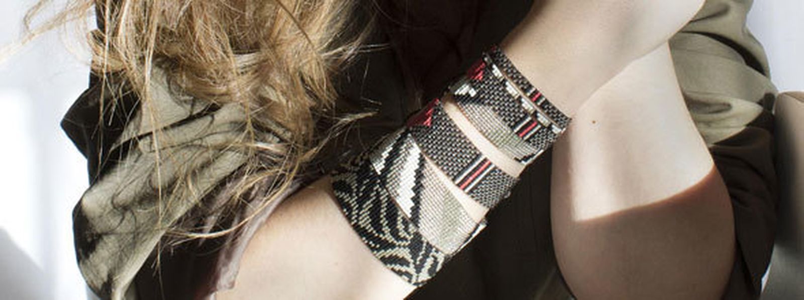 Conjunto de pulseras realizadas a mano. / AGENCIAS