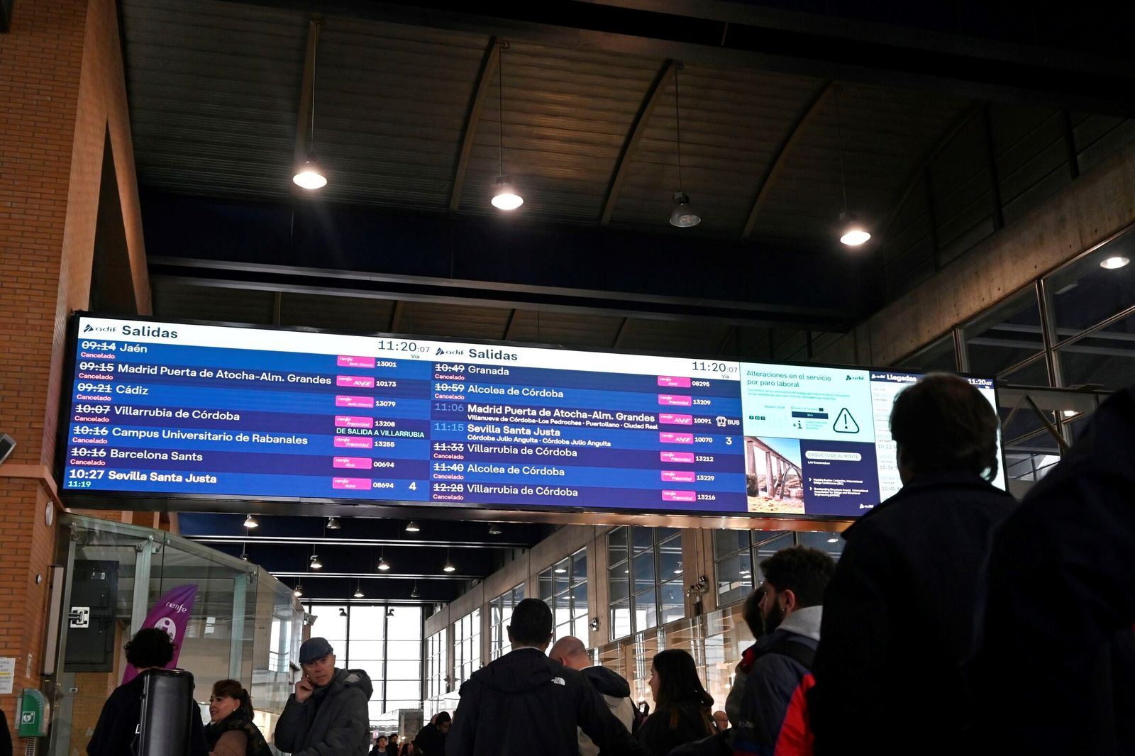 Las imágenes de la huelga del ferrocarril en Córdoba