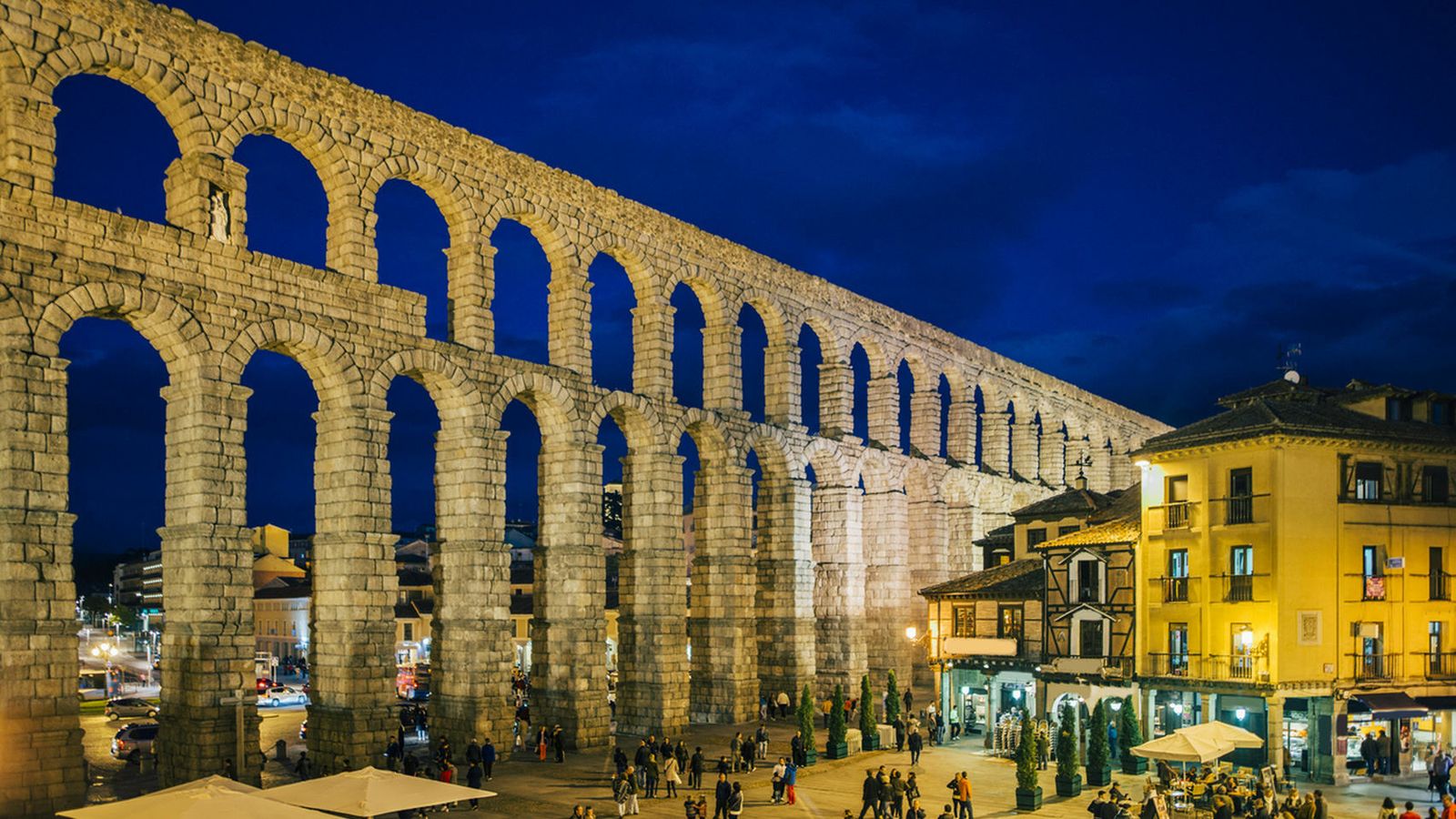 La convivencia anual de mujeres elige como destino Segovia y Ávila