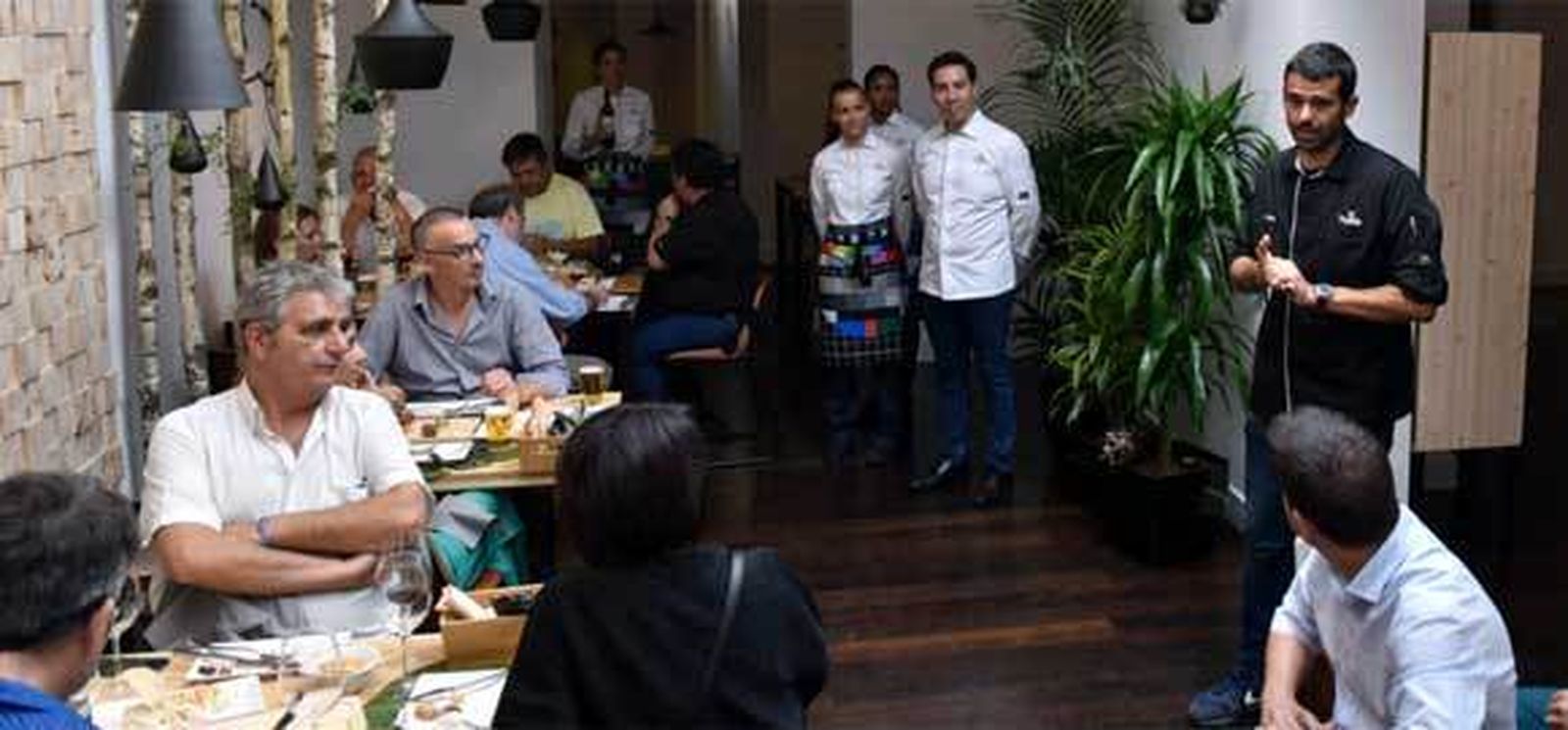 Un menú tradicional cocido con alma de Quijote