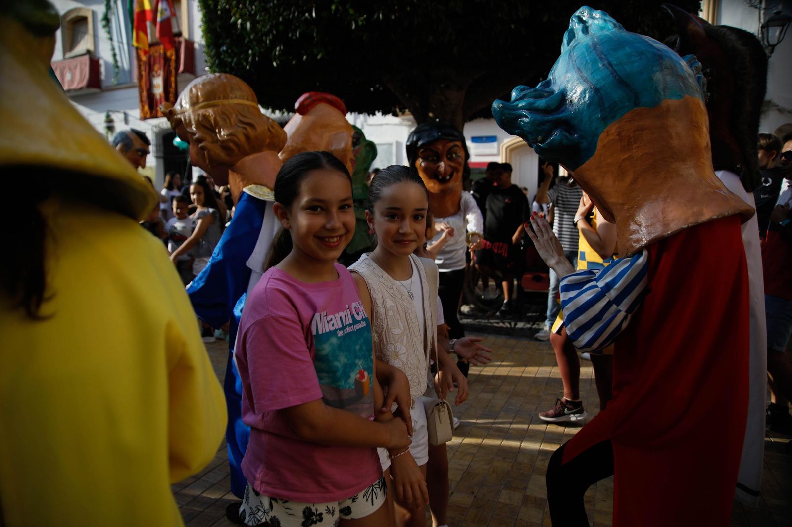 Desfile de Gigantes y Cabezudos de Vera, en imágenes