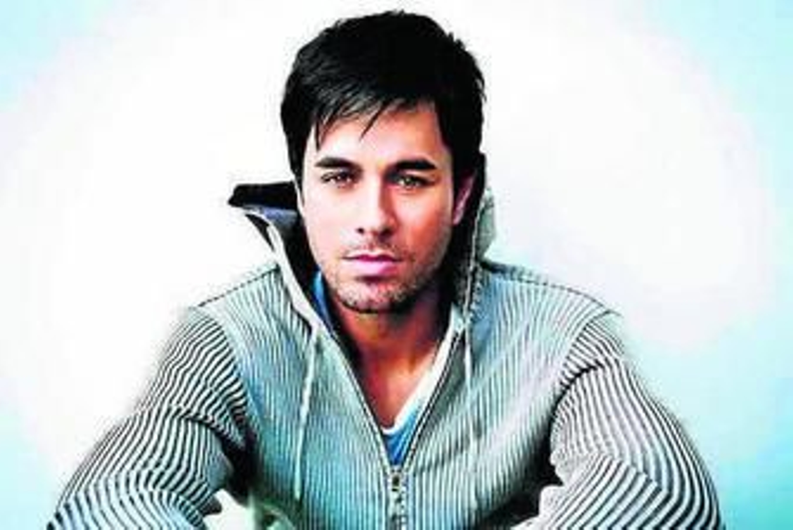 Enrique Iglesias, mejor artista español de los EMA