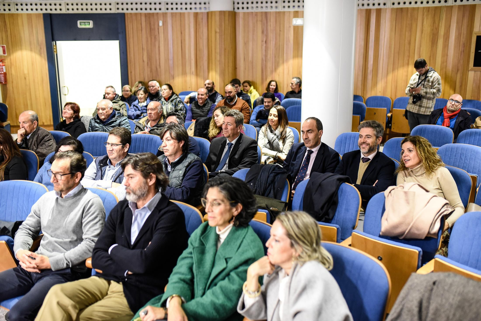 Imágenes de la presentación del libro de Juan Carlos Girauta  "Sentimentales, ofendidos, mediocres y agresivos"