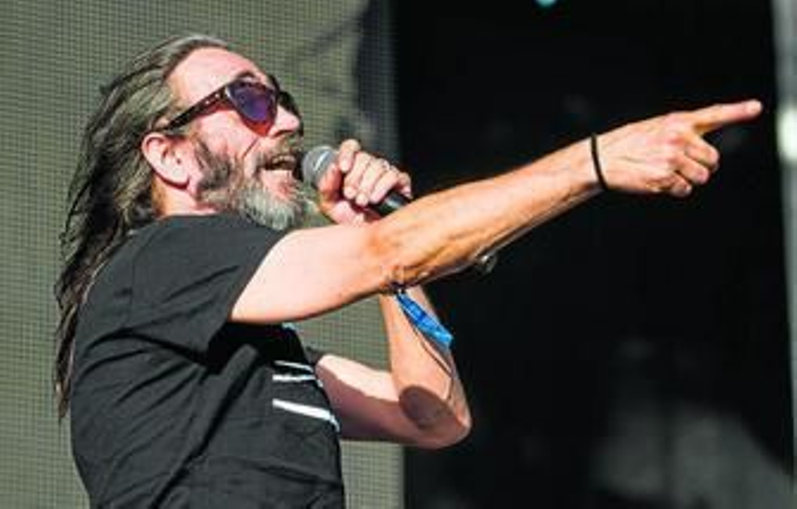 El Tren culmina su fiesta con Mártires del Compás