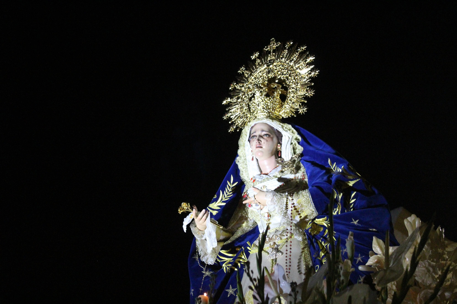 Las mejores imágenes de la procesión del Martes Santo en Vera