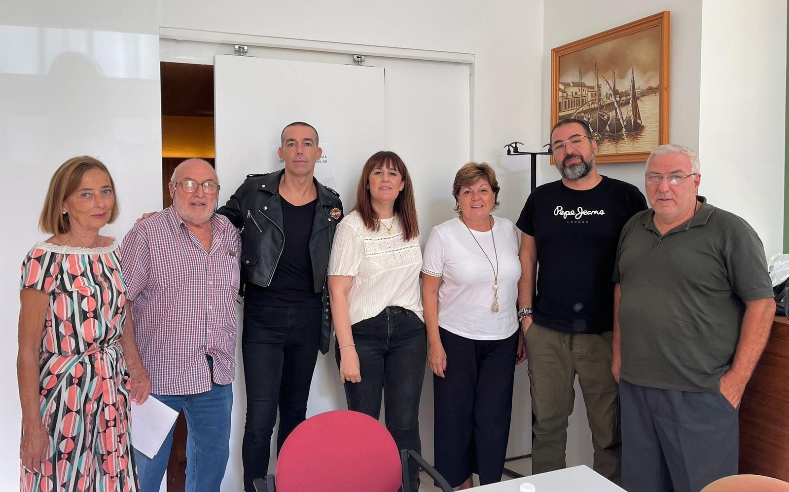 Los ediles de Turismo y Hostelería, con miembros de las dos asociaciones.