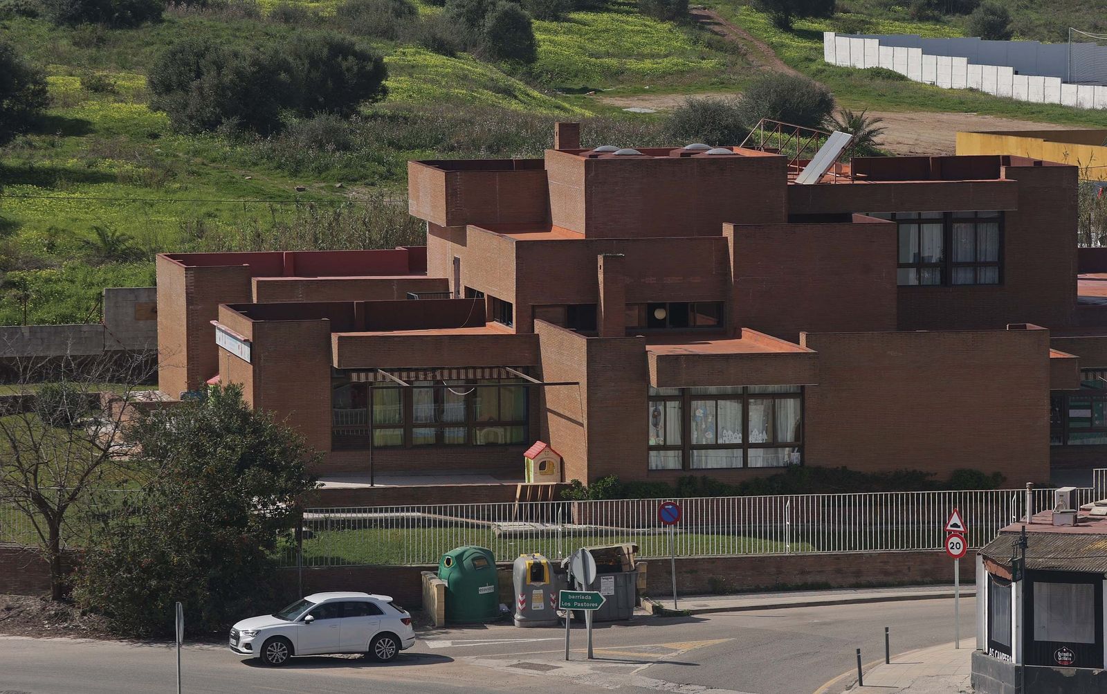 Vista general del centro de educación infantil de Los Pastores, en Algeciras.