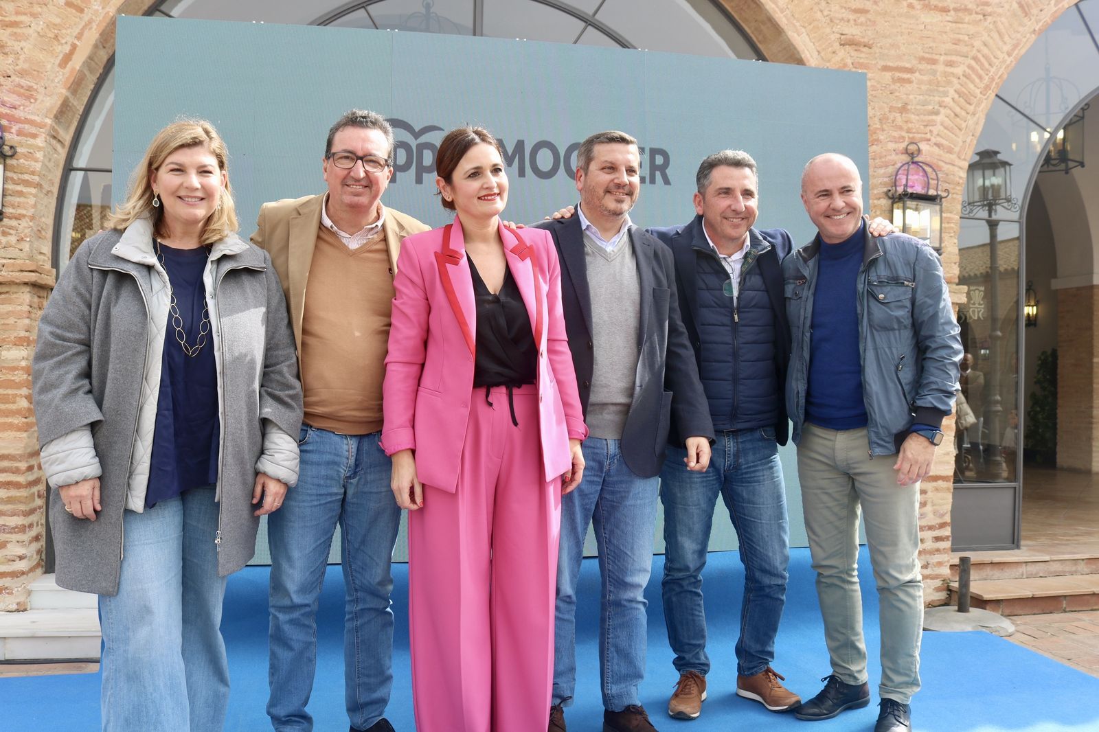 Presentación de Carmen Díaz como candidata al PP de Moguer.