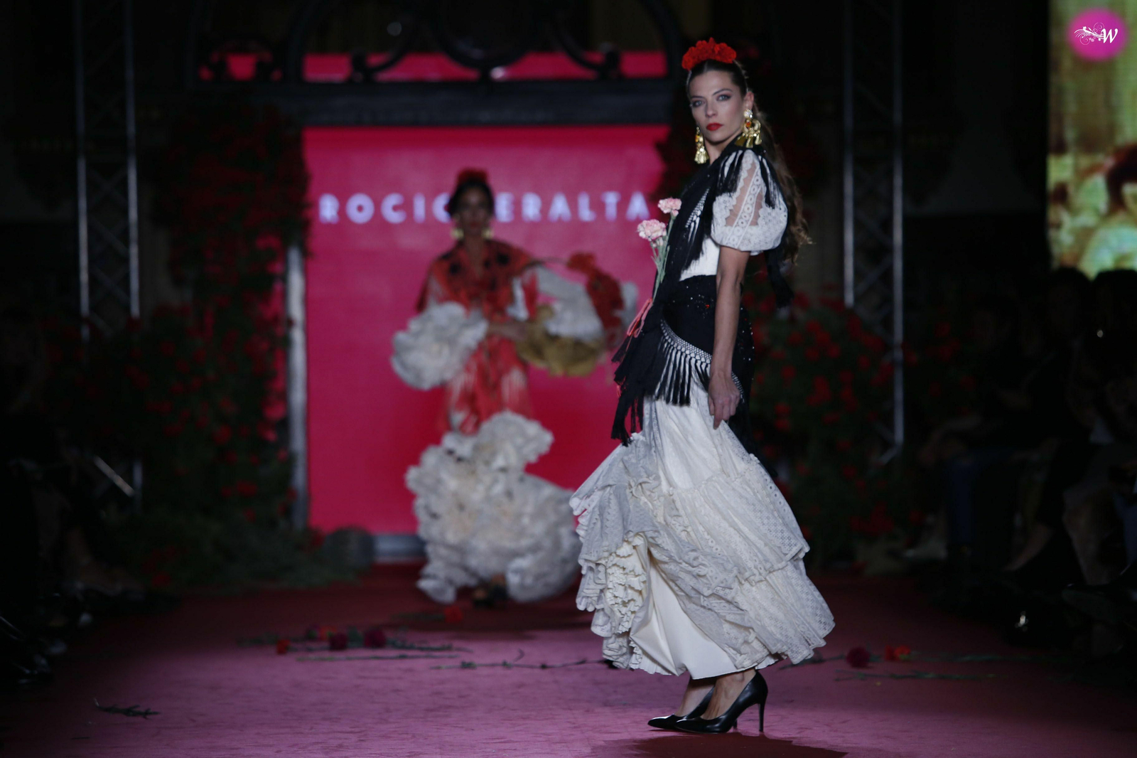Rocío Peralta en We Love Flamenco 2020, el desfile en fotos