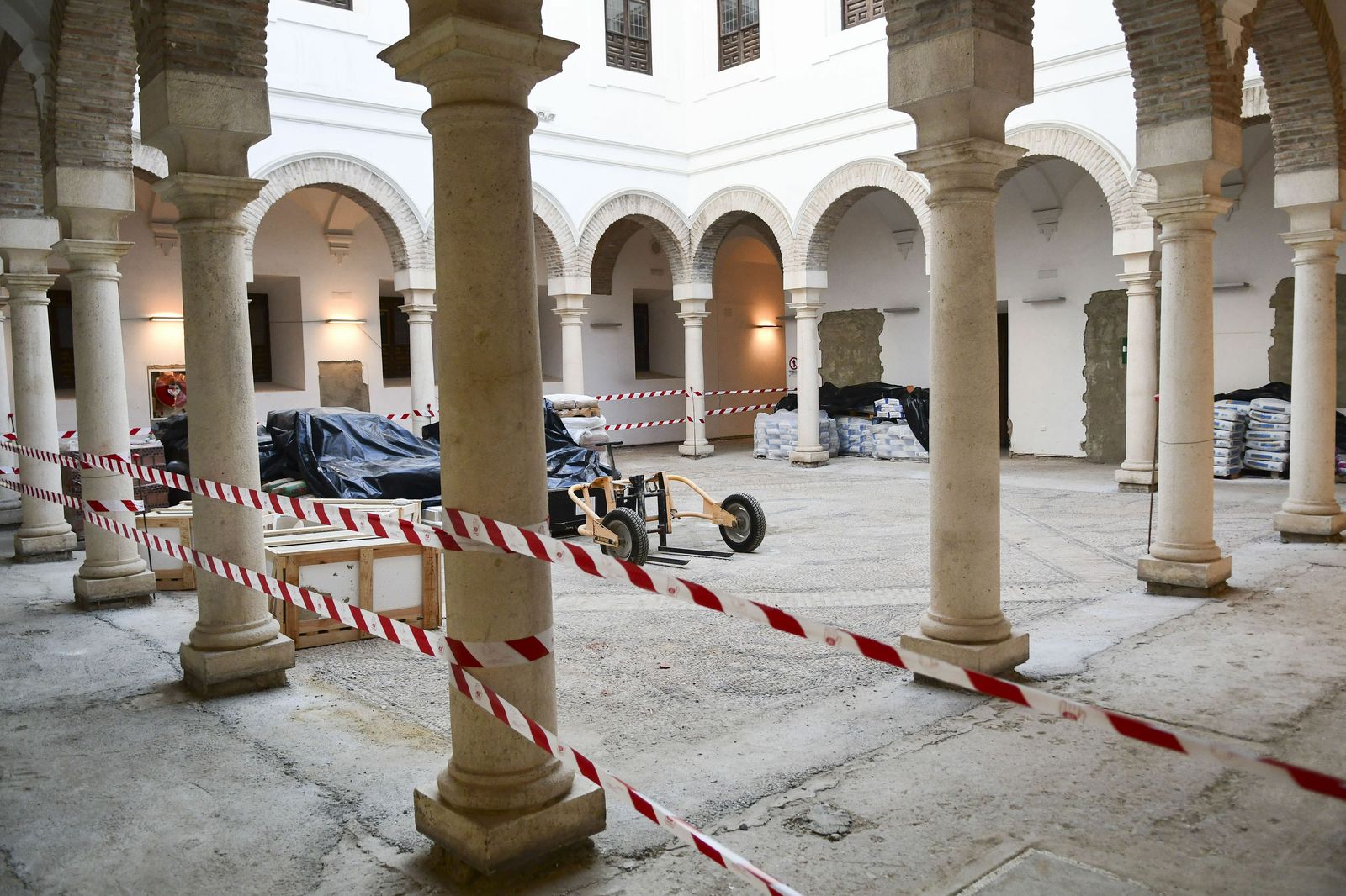 Obras en el Palacio de Congresos de la calle Torrijos