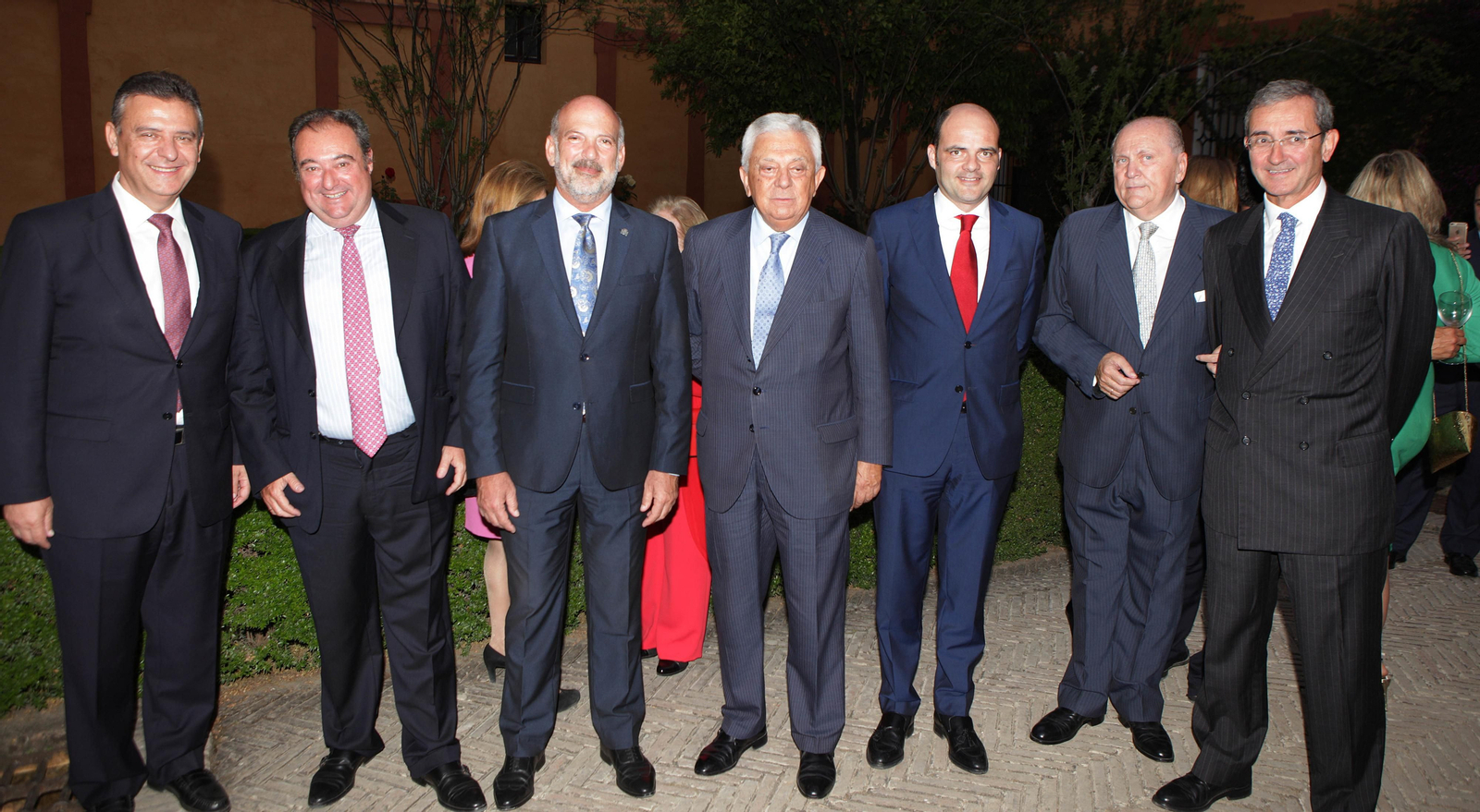 Los asistentes al VII Premio Manuel Clavero