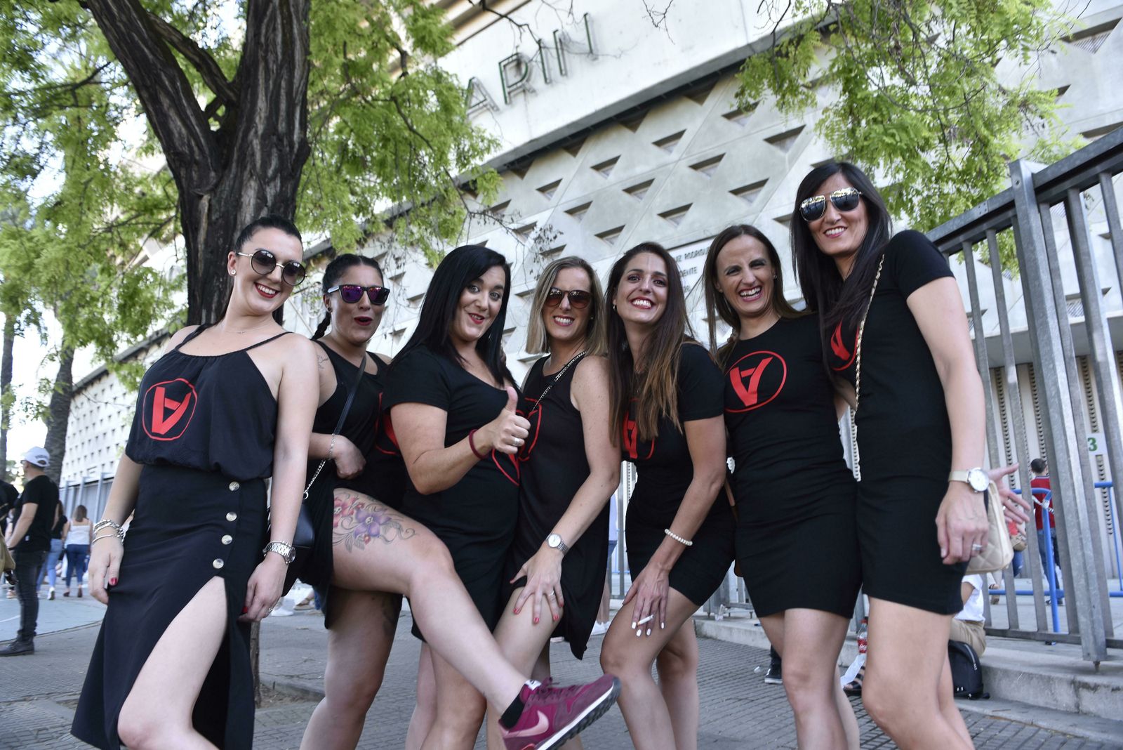 Las imágenes del ambiente previo al concierto de Alejandro Sanz en Sevilla