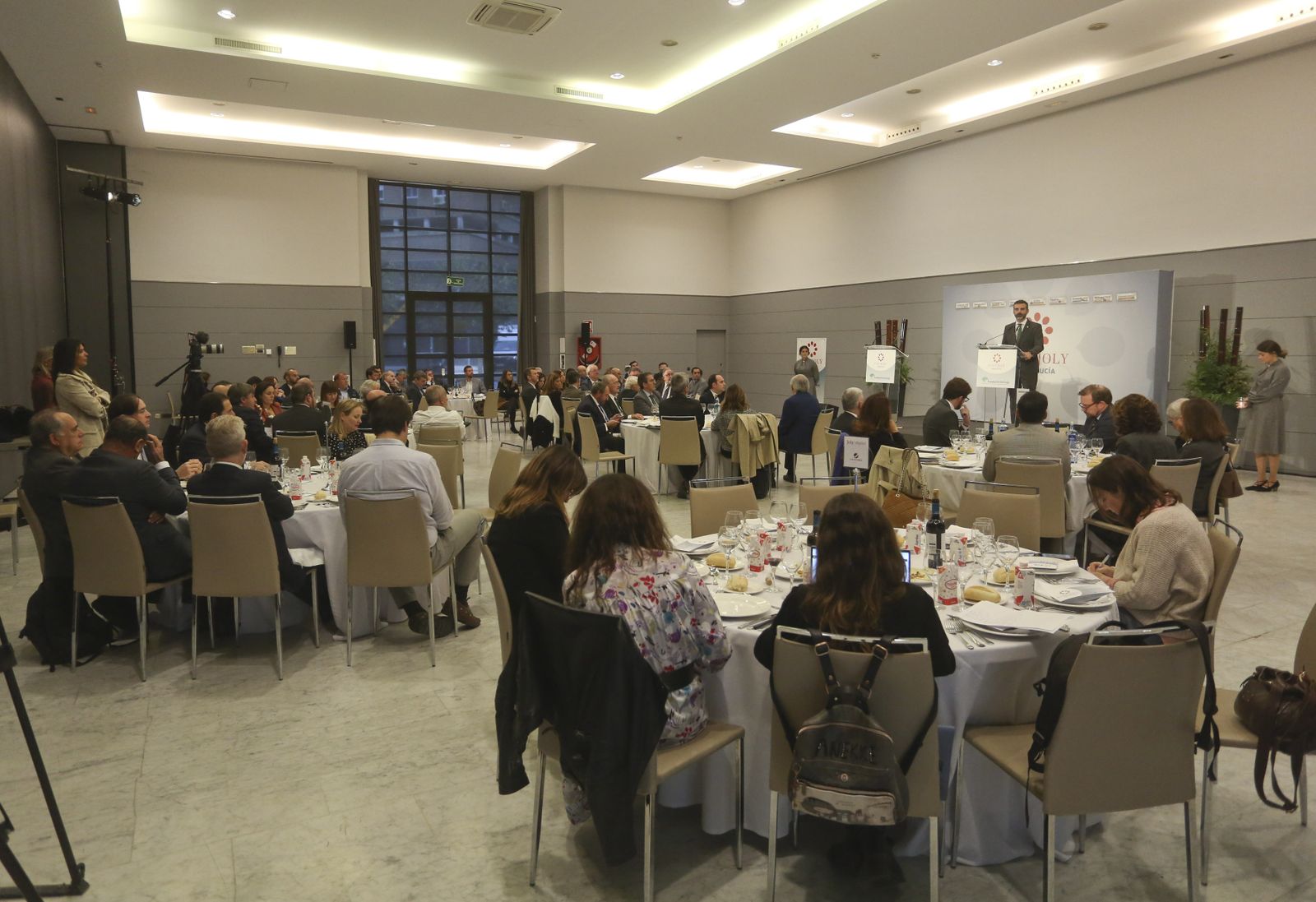 Foro Joly con el consejero de Sostenibilidad, Medio Ambiente y Economía Azul de la Junta de Andalucía en imágenes