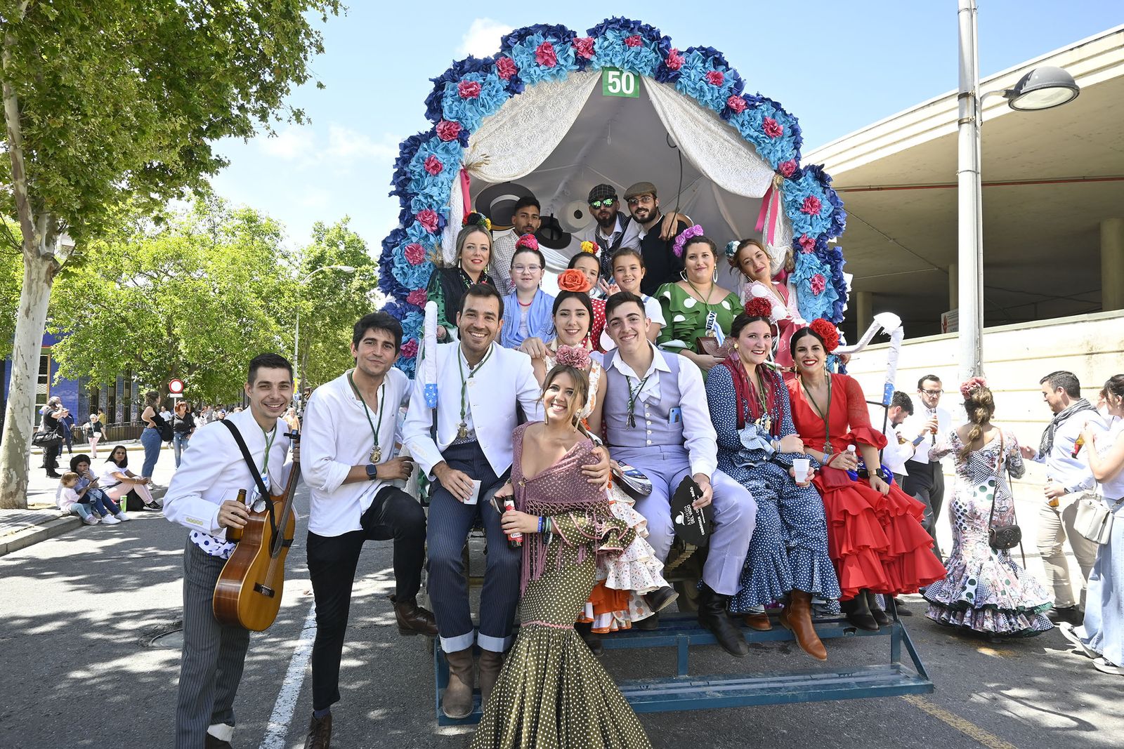 Todos los rocieros de la comitiva de la Hermandad de Huelva, en imágenes